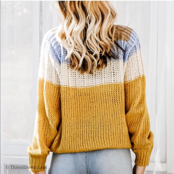 New! Cable knit color block sweater - Picture 4 of 4